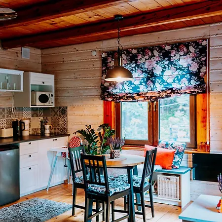 Pod Lasem Poreba (Myslenice)