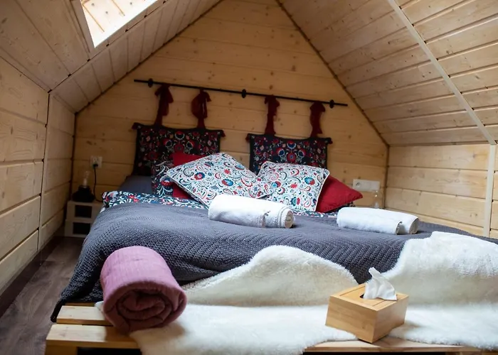 Pod Lasem Agroturismo Poreba (Myslenice)